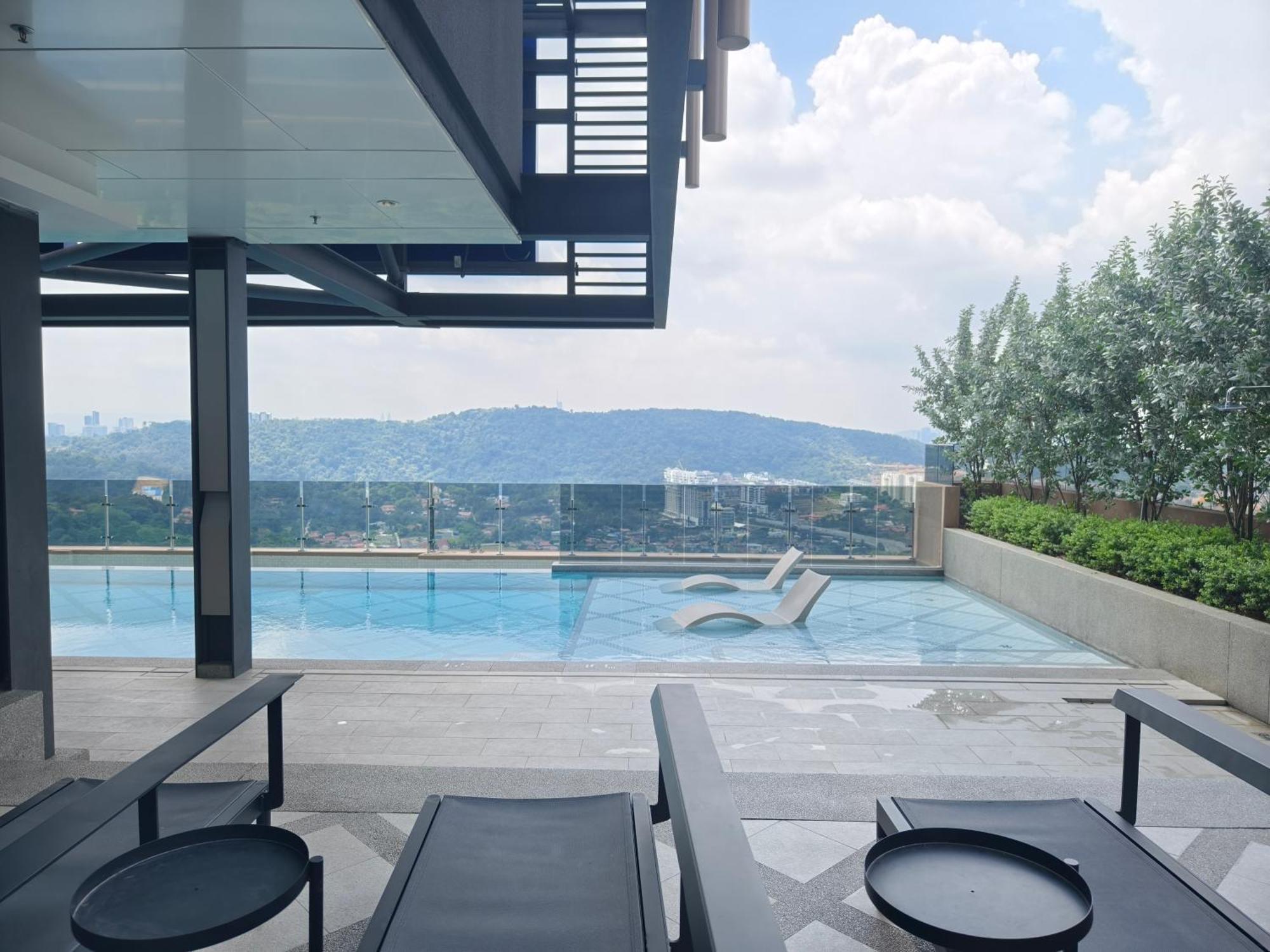 Mossaz Suites Empire City By Starwood Petaling Jaya Exteriér fotografie