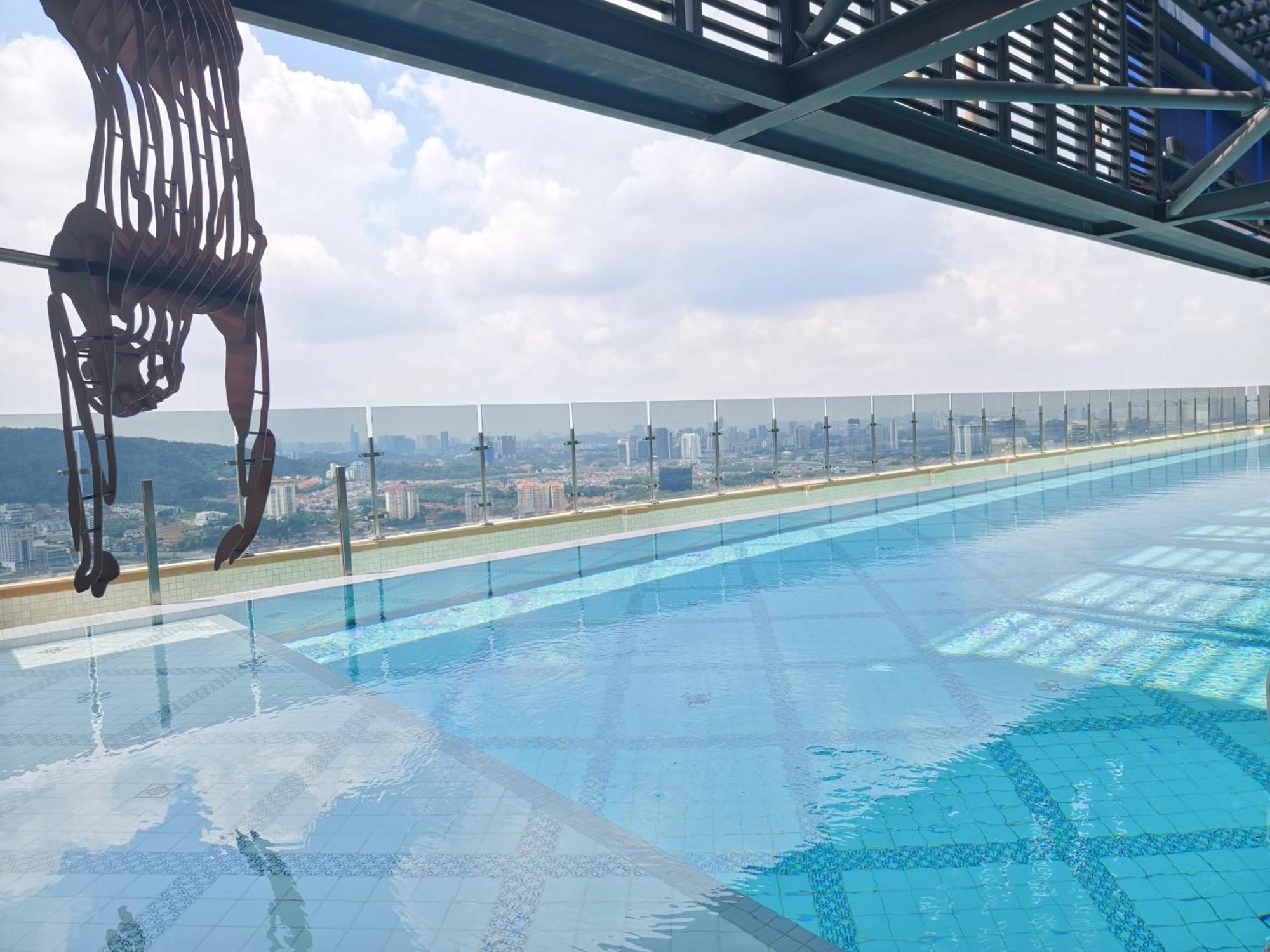 Mossaz Suites Empire City By Starwood Petaling Jaya Exteriér fotografie